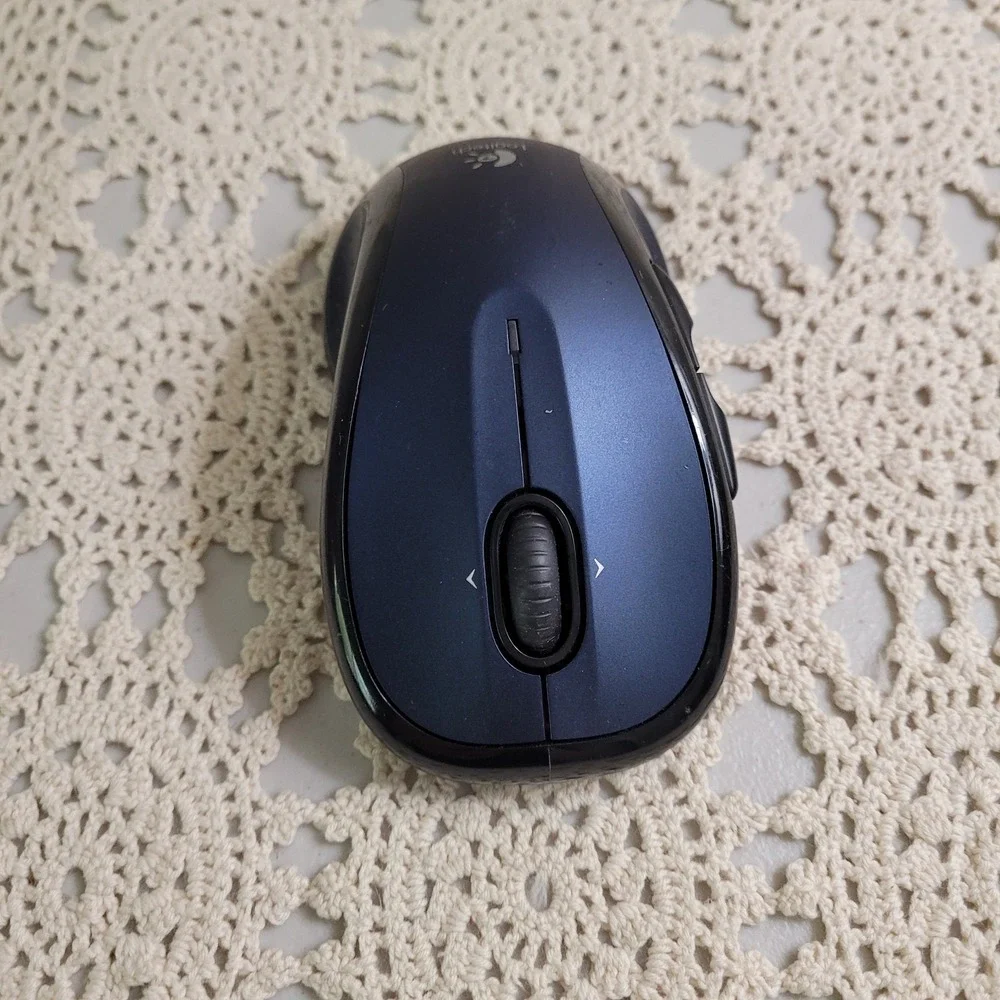 Logitech M510 Wireless Computer Mouse with USB Unifying Receiver Dark Blue